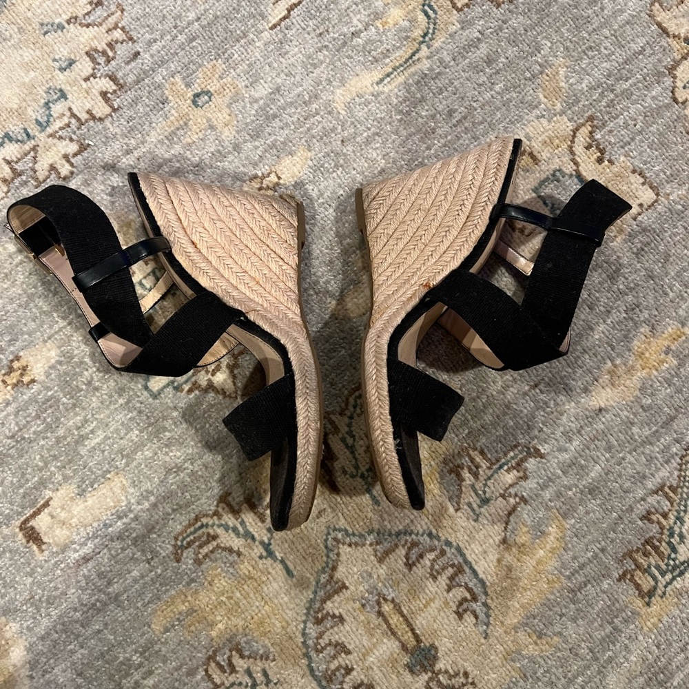 Banana Republic Women’s Wedge Sandals